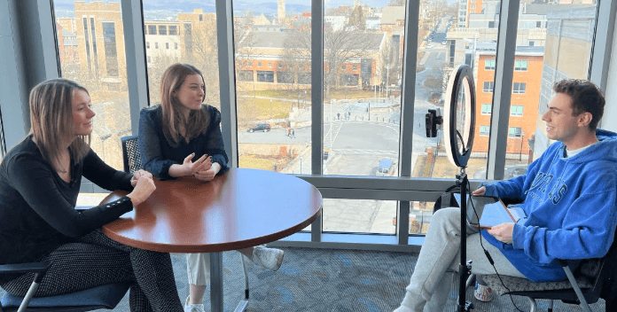 Brooke Langton Net Worth: Discovering Brooke Langton's Net Worth