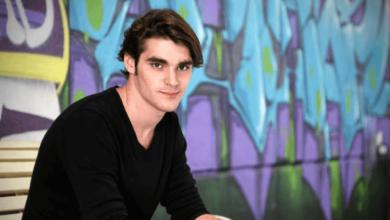 RJ Mitte Wife: RJ Mitte's Marriage and Relationship Details