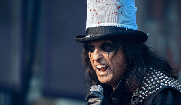 Alice Cooper Net Worth: The Net Worth of Alice Cooper